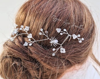 Spider hair accessories - Bridal Spider hair vine, Gothic Spider jewellery, Spider hair clip, Spider hair slide, UK, Spider jewelry, wedding