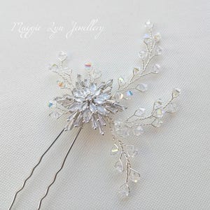 Winter wedding hair accessories - Cubic Zirconia Snowflake hair pins - Snowflake hair clip, Snowflake headpiece, Snow Queen, Christmas hair