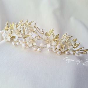 Gold tiara - Gold pearl tiara - Gold leaf tiara - Gold Bridal tiara - Gold leaf crown - Gold wedding crown - Gold crown - Wedding tiara - uk