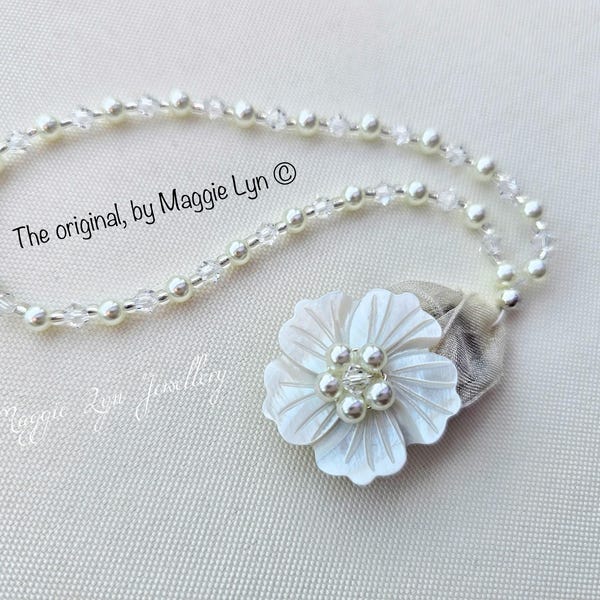Wedding dress train bracelet - Wedding dress train holder - Wedding dress train loop - Wedding dress wrist loop - Wedding dress clip - uk