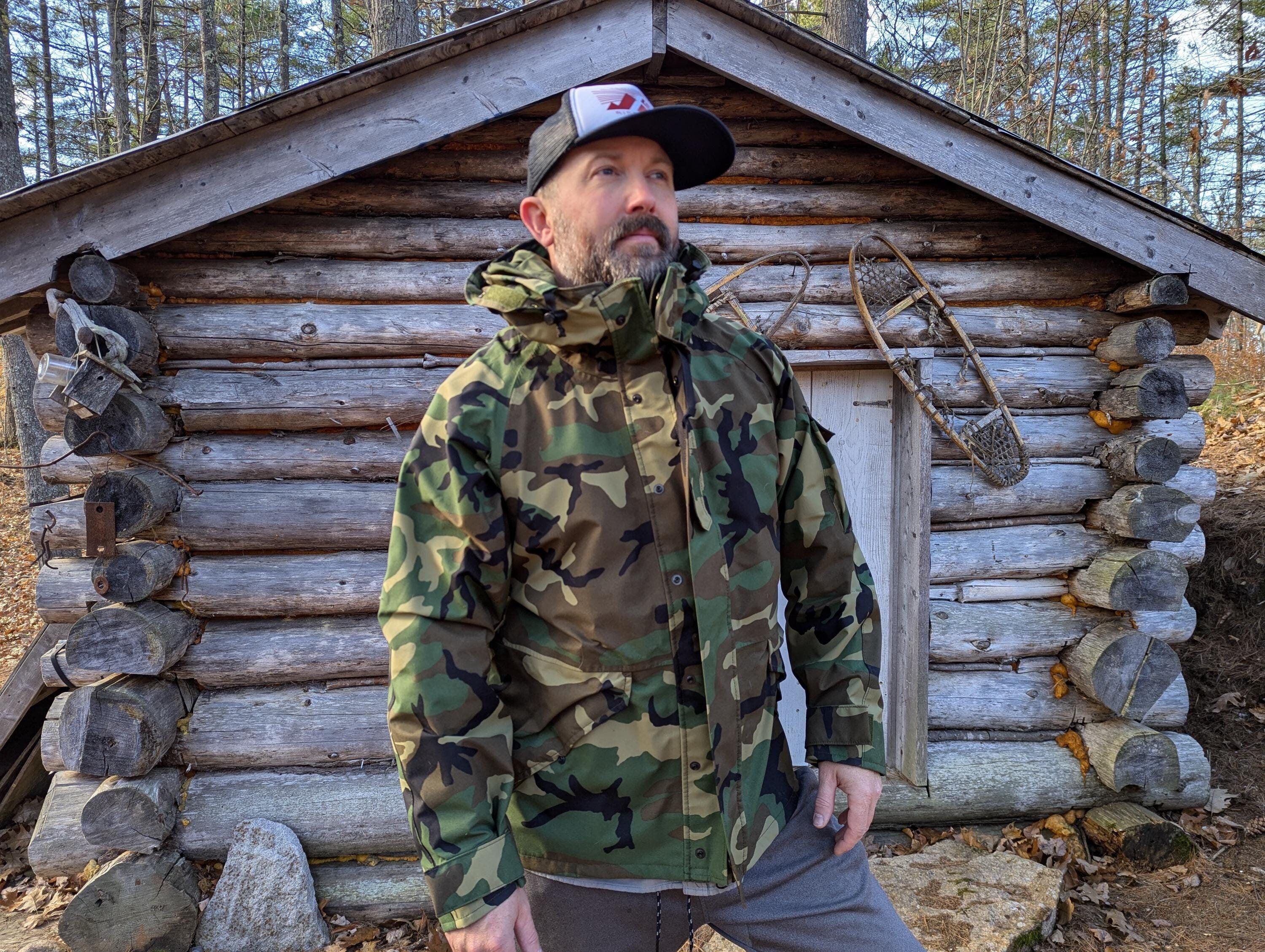 米軍　迷彩 フード付きパーカー Cold Weather Military Issue Cold Weather Camouflage Hooded Parka. Made in