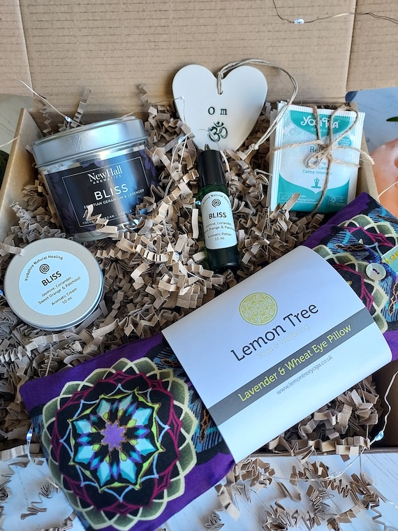 OM Yoga Gift Box holistic Yoga Gift Set-well-being Gift Box gifts