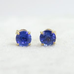 9ct Gold Kyanite Stud Earrings