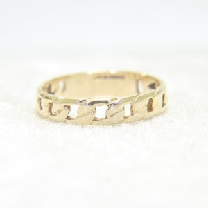 9ct Gold Chain Band Ring Size 7 1/4 - O