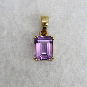 9ct Gold Natural Amethyst Pendant