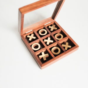 Messing und Holz Tic Tac Toe Spiel Vintage Bild 3