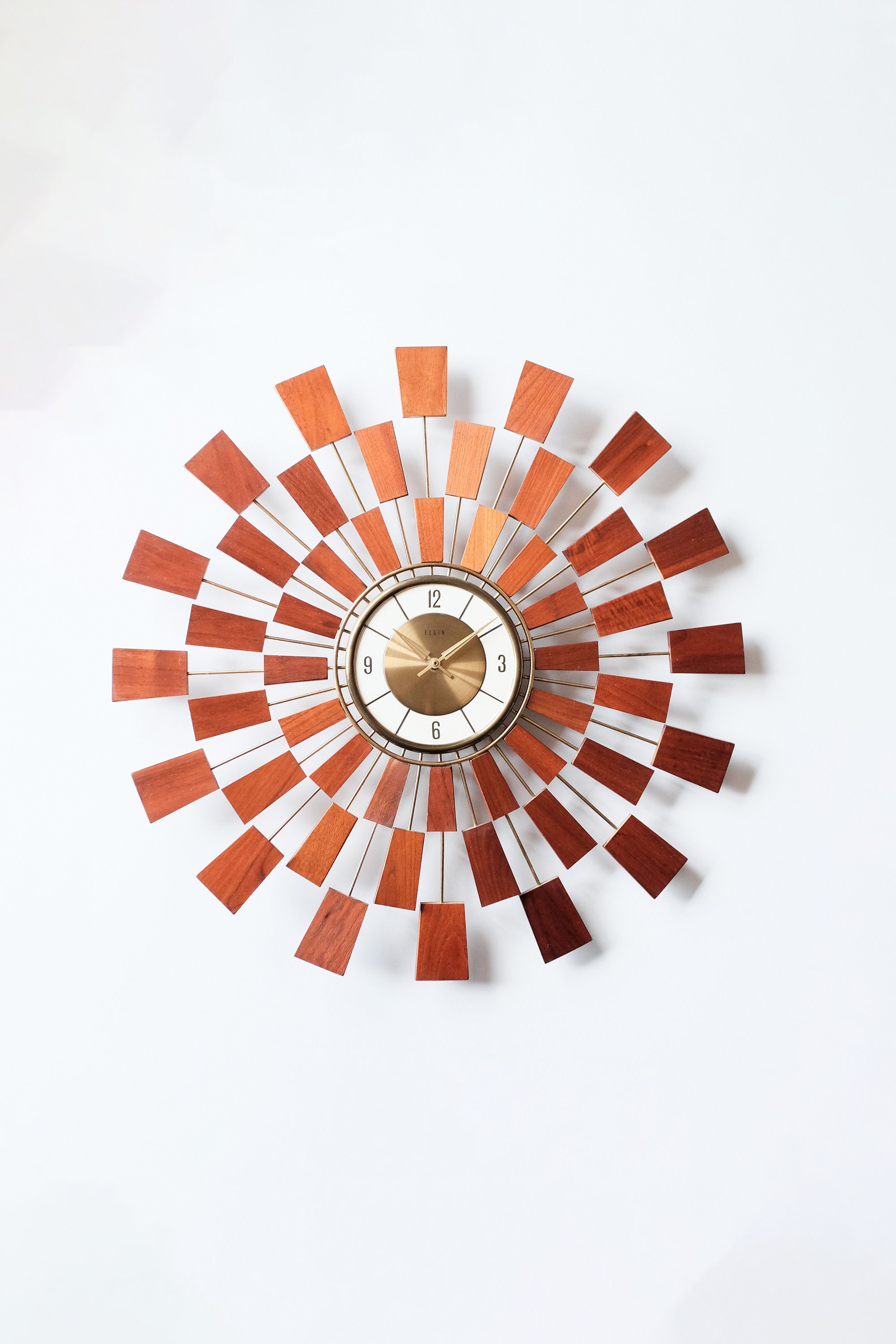 Elgin sunburst clock cheap