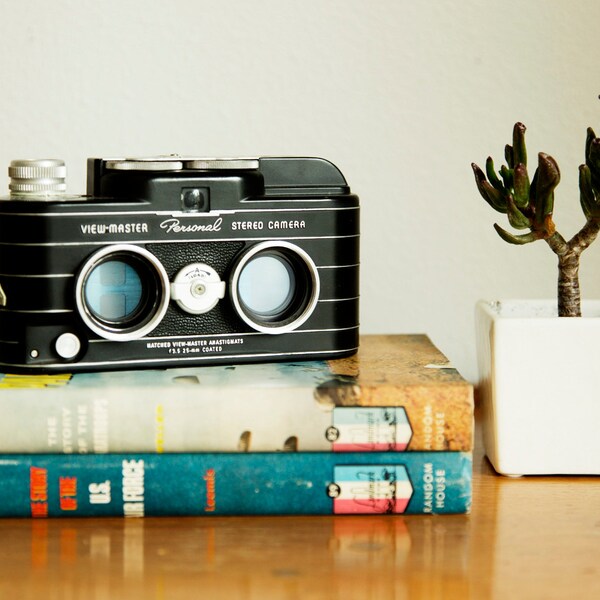 Vintage View Master Stereo Camera