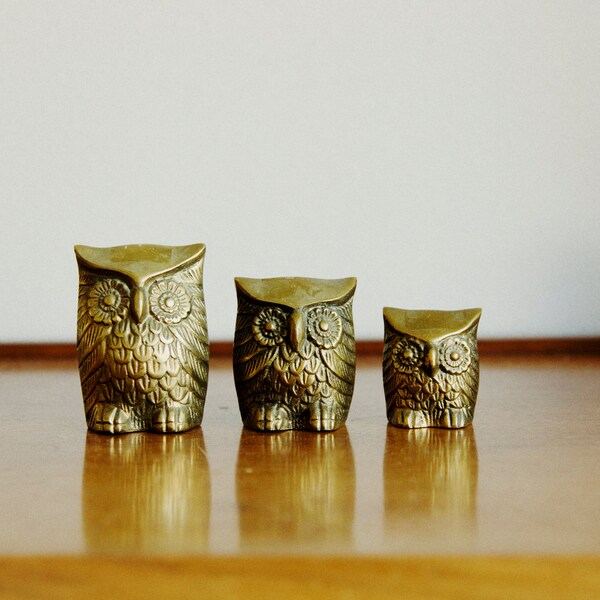 Vintage Brass Owl Figurine / Paperweight -