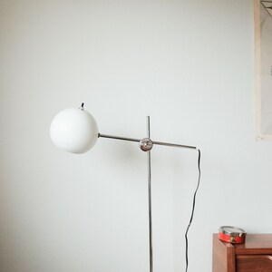 Vintage lamp Lovely mid century 1960s articulating swing arm lamp Cantilever lamp image 8