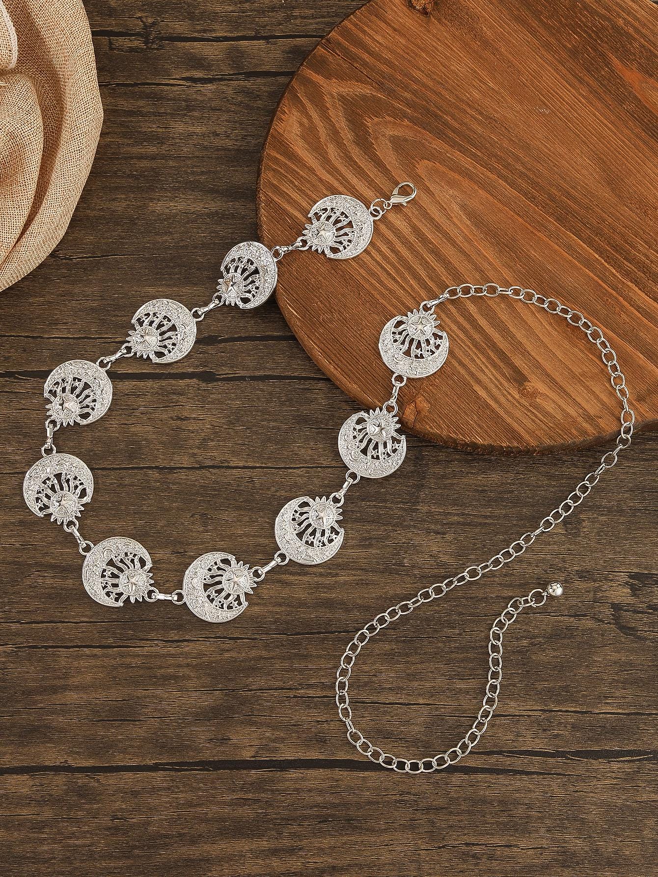 Celestial Gold Moon & Star Waist Chain Belt | Boho Glam Body Jewelry Boho Moon & Star Chain Belt: Celestial Waist Jewelry - Etsy main image 4