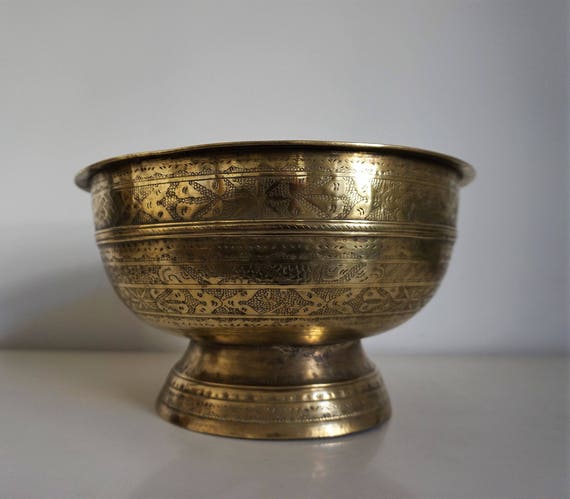 Carved Antique Bronze Bowls Indonesia Ceremonial Bowl Betel Etsy