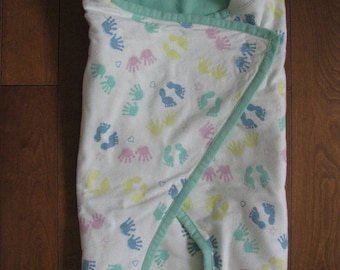 Unisex Swaddle Blanket, Hooded Wrap, Baby Bunting, Baby Accessory, Swaddle Wrap, Newborn Swaddle Sack, Baby Gift, Shower Gift,