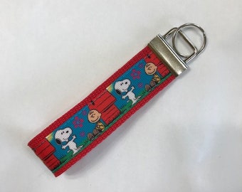 New Handmade Pink Snoopy Rollar Skate Wristlet Key Chain Hand Lanyard Key Fob