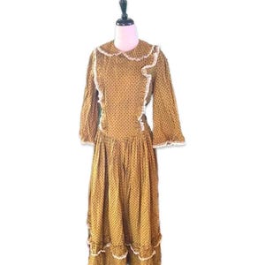 Vintage 1970s Cotton Prairie Dress