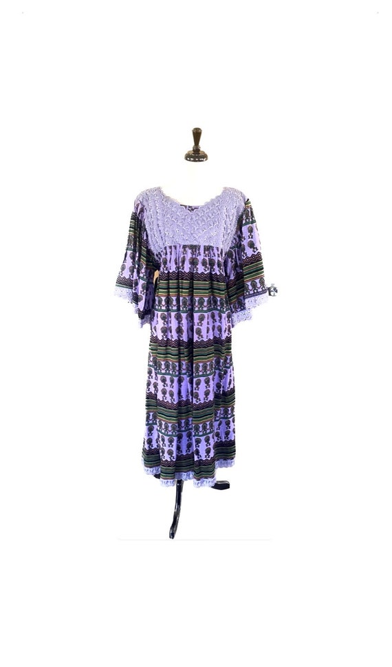 Vintage 70s/80s Bell Sleeve Novelty Print Dress