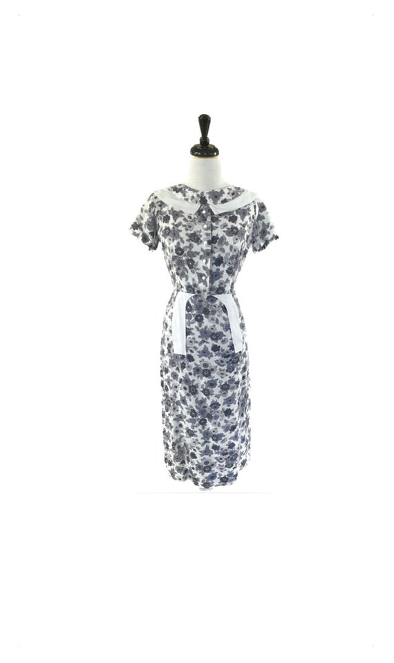 Vintage 1950s Gray and White Floral Dress