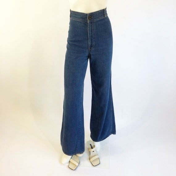 Vintage 1970's Levi's High Rise Wide Leg Jeans