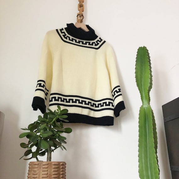 Vintage 80's Black and Cream Geometric Sweater - image 1
