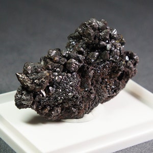 Descloizite, Berg Aukas, Grootfontein, Namibia- 69 x 26 x 48mm Crystal Mineral Aukus