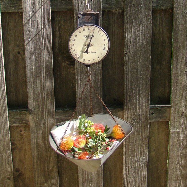 Vintage Scale; Vintage Hanging Scale; Vintage Market Scale; Vintage Produce Scale