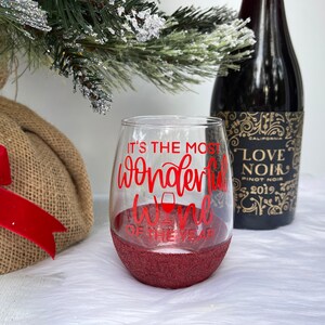 It&#39;s the Most Wonderful Wine of the Year | It&#39;s the most Wonderful Time of the Year | Christmas Wine Glass | Movie Watching | Glitter Glass