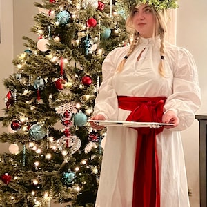 Lucia kleding hotsell