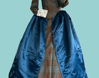 Tudor-paket; elisabetansk dräkt; 1500-talskorsett; ärmar, skjorta och överkjol med farthingale och rumprulle-paket