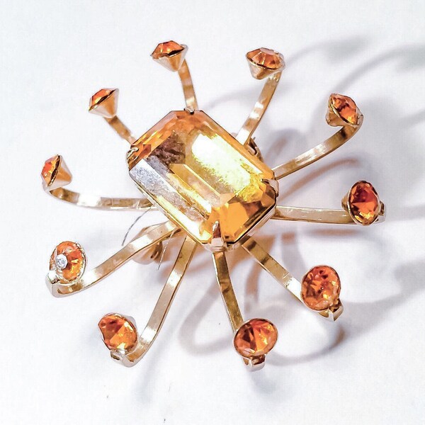 Vintage Coro amber glass brooch Gold – tone starburst mid century signed