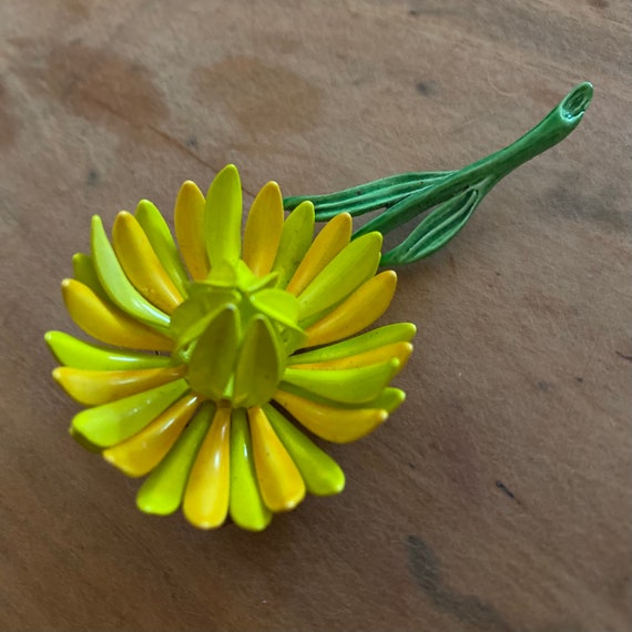 HEDY Vintage Enamel Flower Daisy Brooch Pin Vintage at Its Etsy