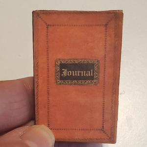 Mini diario de bolsillo de 1,25" x 2,0" - Descarga digital: portada, inserto, etiquetas, frases de palabras - diario basura, mini diario, origami