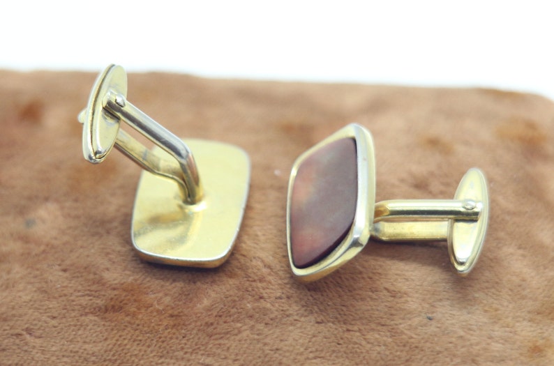 Vintage Mens Cufflinks Gold Tone Elegant Mother Of Pearl 1970s Retro Mens Jewelry Wedding Stylish Gift for Him Man Men Fathers Day Groom