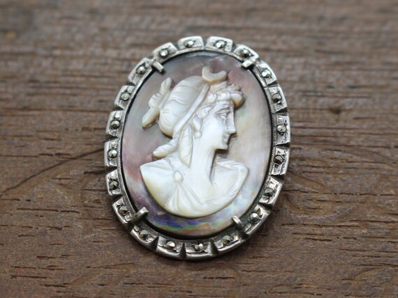 Antique Cameo Brooch Pin .800 Silver, stamped, mot