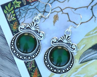 jewelry necklace elven fantastic fairy Pendant silver stone round royal blue Hanae