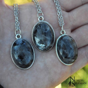 jewelry necklace elven fantastic fairy Pendant silver stone round royal blue Hanae
