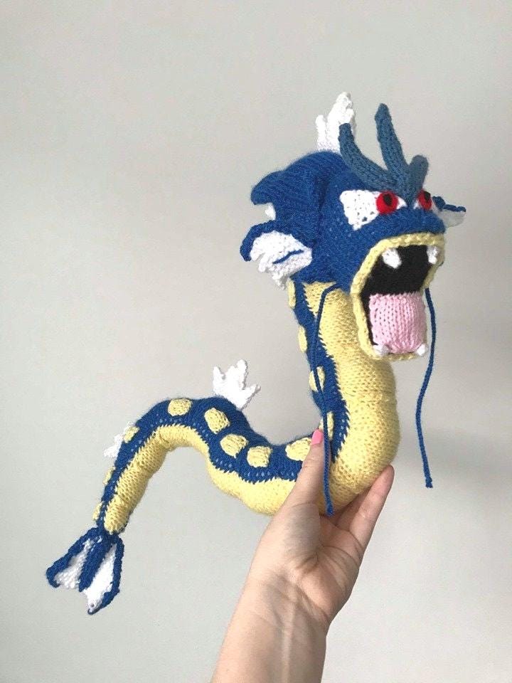 Gyarados pokemon knitting pattern, soft toy amigurumi, dragon stuffed toy tutorial, cute fun easy, retro charcater