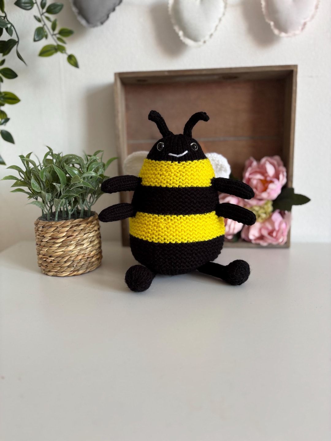 Albie Bee Toy KNITTING PATTERN / Cute Jellycat Dupe Plushie Toy ...