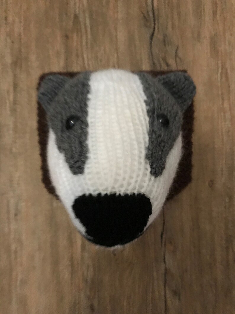 Badger Head Knitting pattern Faux taxidermy animal head bear hunting trophy knit toy woodland knitted pdf download image 6