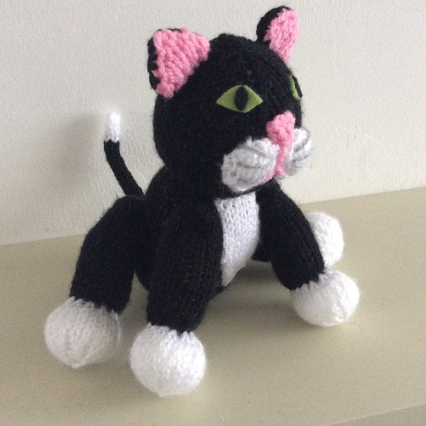 Cat knitting pattern kitten halloween plushie soft toy crochet tutorial animal handmade gift amigurumi