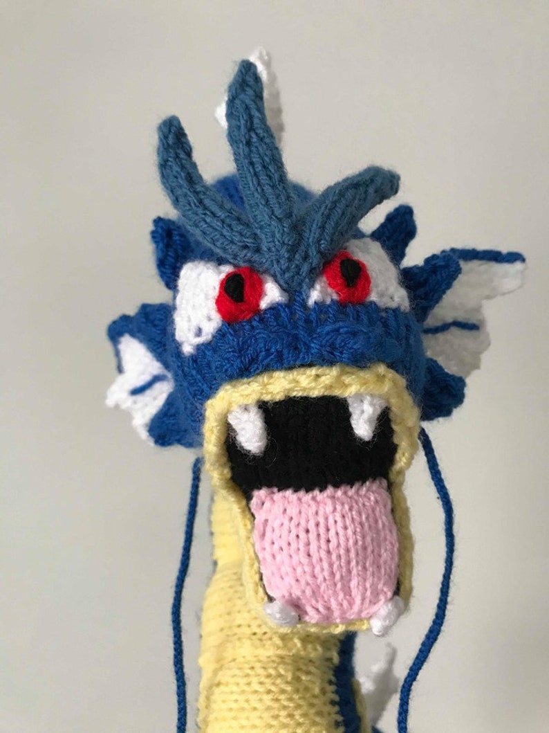 Gyarados Pokemon Strickanleitung Stofftier Pokemon Amigurumi Häkeltier Kuscheltier Strickanleitung Drache Plüschtier niedlich Bild 9