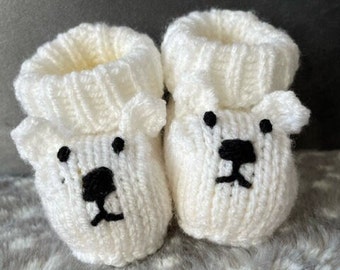 Polar bear baby boots knitting pattern