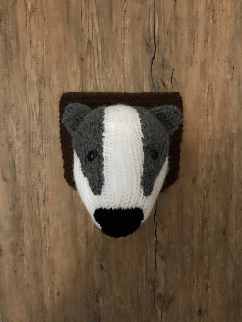 Badger Head Knitting pattern Faux taxidermy animal head bear hunting trophy knit toy woodland knitted pdf download image 7