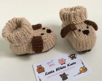 Dog knitted baby booties, knit animal cot shoes, puppy baby boots, handmade baby shower gift, unisex boys girls knitted socks