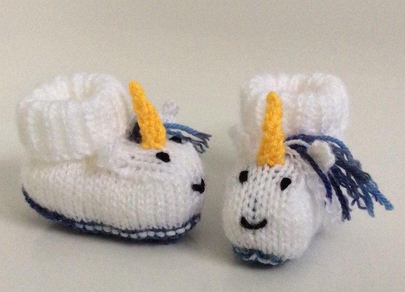 Unicorn knitted baby booties socks shoes gift boots knitted unisex girls baby gift image 3