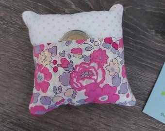 Milk tooth, Birthday *Small milk tooth cushion, little mouse, Liberty Betsy Bougainvillea - to order