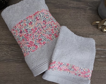 Bonne fête maman - Ensemble linge de toilette, serviette et gant assorti en Liberty Wiltshire pois de senteur- Sur commande