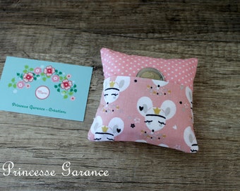 Petit coussin dent de lait, petite souris, coton princesse souris - sur commande