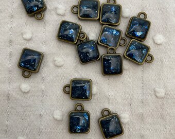 Pair (2) Antique Brass Navy Blue Glitter Square Charms, 12mm x 9mm, hole 2mm / tiny pendants / glitter glass / resin beads / beads for kits