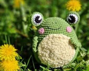 Crochet Frog Plush Toy – Handmade Cotton-Acrylic Amigurumi (5.1 inch)