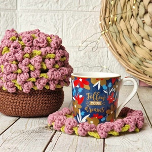 Crochet flower coasters with the pot pattern - Crochet Mothers Day bouquet pattern - ENG